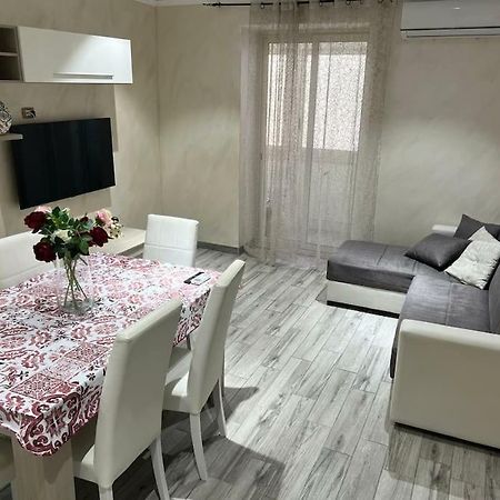 Апартаменти Bianca House Катанія Екстер'єр фото